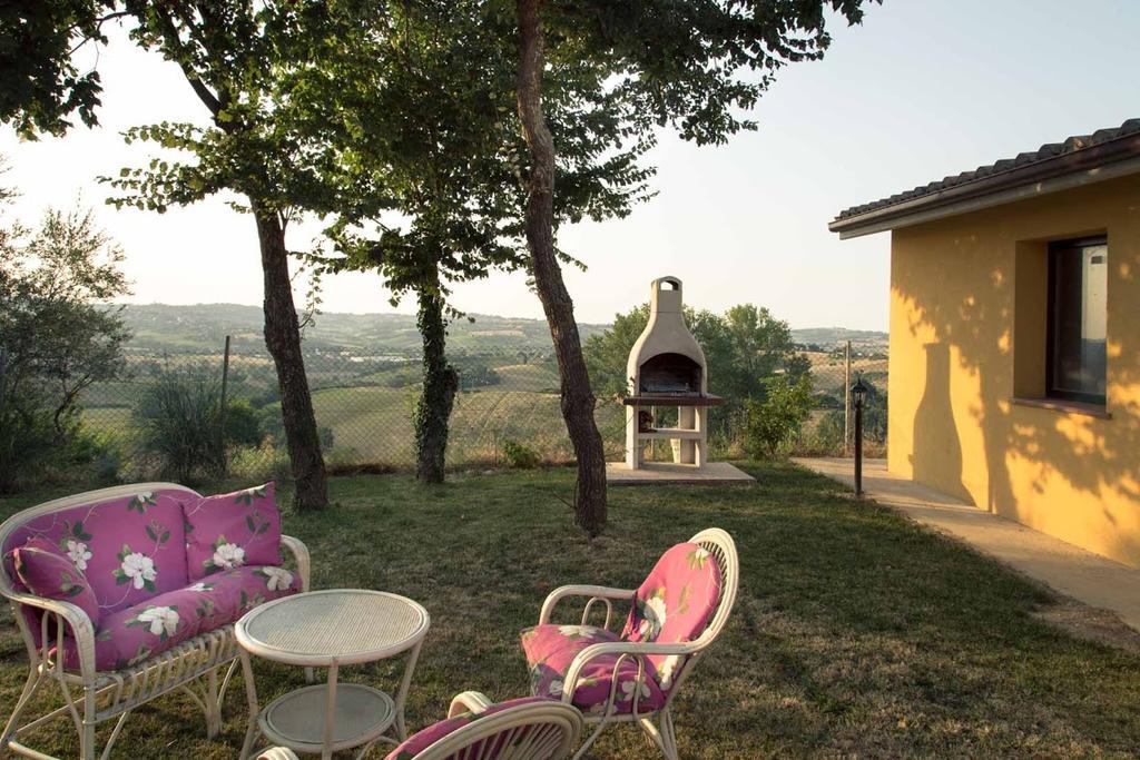 Casa Vacanze Angelica Ostra Vetere Kültér fotó